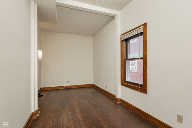 Building Photo - 2107 N Pennsylvania St