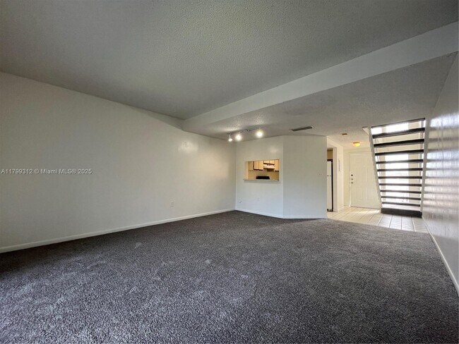 Building Photo - 5200 NW 31st Ave
