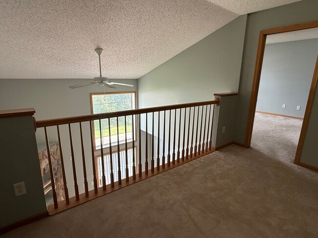 Building Photo - 6787 Pine Crest Trail S