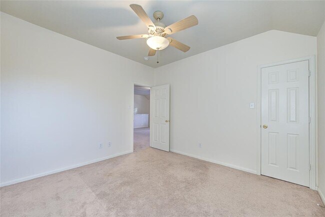 Building Photo - 21735 Oakbridge Park Ln
