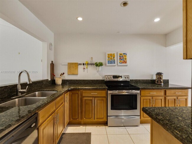 Building Photo - 11472 SW 87th Terrace