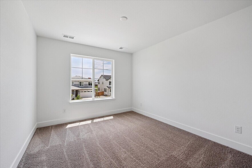 Building Photo - 1131 Joseph Pl