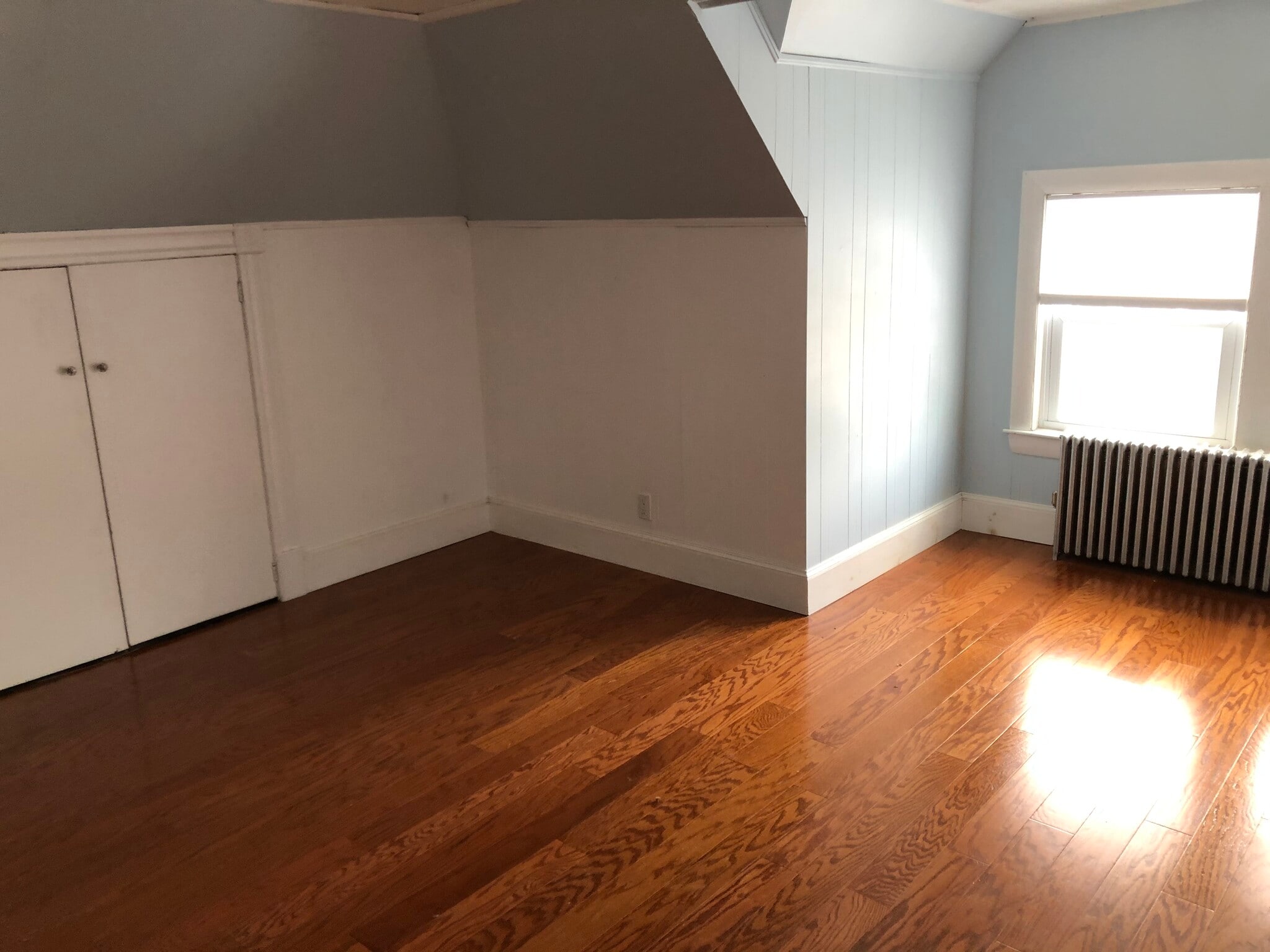 Guest Room - 40 Walpole St