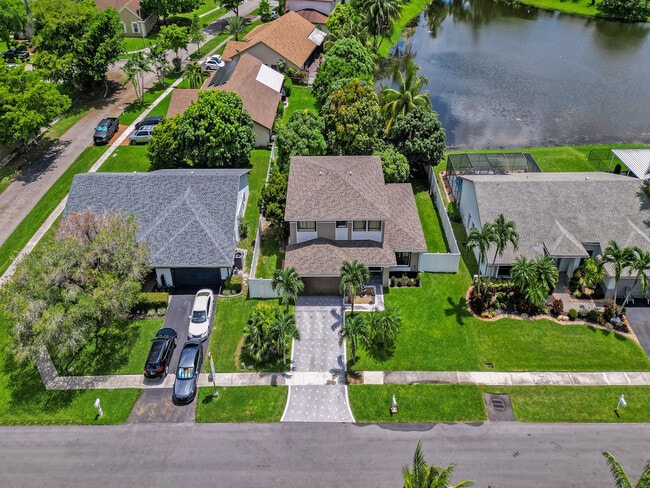 Primary Photo - 9610 Dunhill Dr