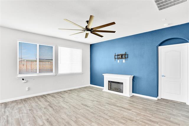 Building Photo - 1135 Saddle Ridge Dr