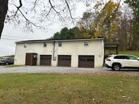 Building Photo - 612 Cherry St