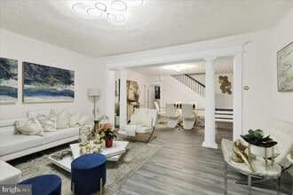 Building Photo - 405 Reading Ave