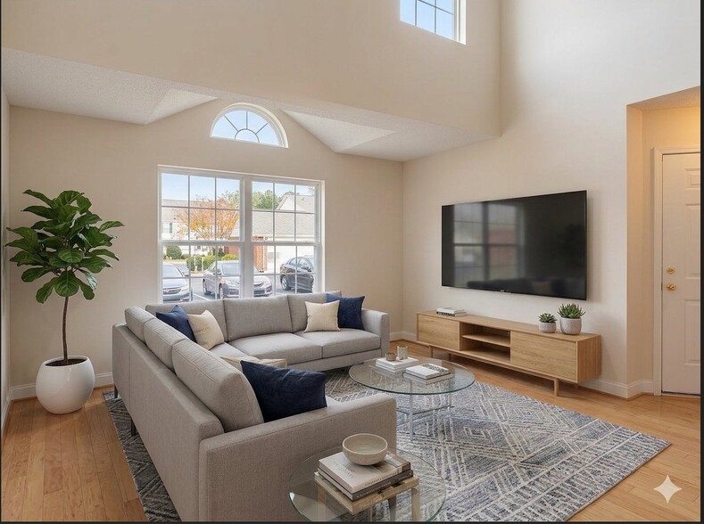 Building Photo - 4720 Twin Hickory Lake Dr