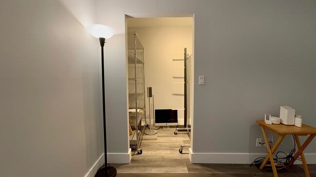 Building Photo - 5465 Grande Palm Cir