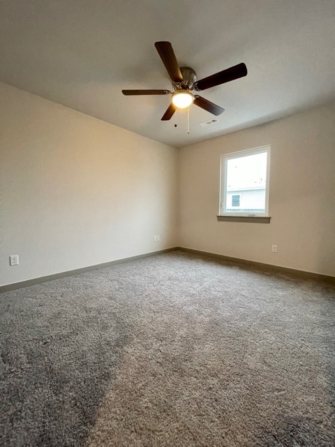 Building Photo - 3414 Glen Rd