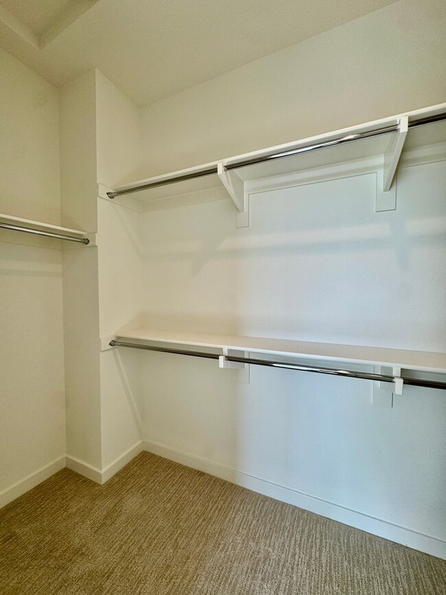 Building Photo - BRAND NEW 4 BED, 3.5 BATHS, 2070 SQ FT TOWNHOME BY KH HOMES