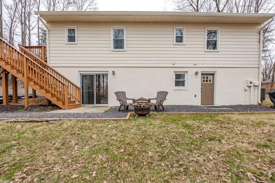 Building Photo - 7258 Baldwin Ridge Rd