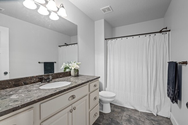 Building Photo - 7651 Scenic Maple Dr