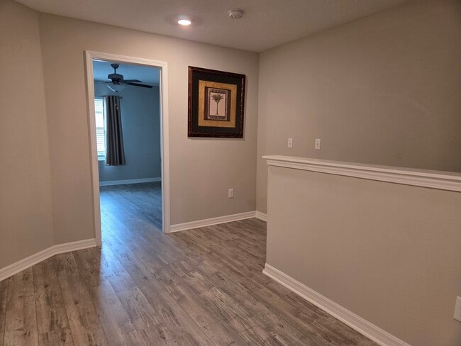 Building Photo - 9705 Pembrooke Pines Dr