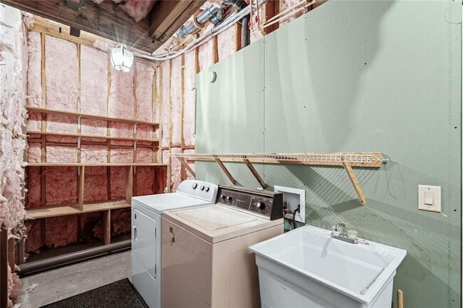 Building Photo - 4640 Chestatee Pointe Rd