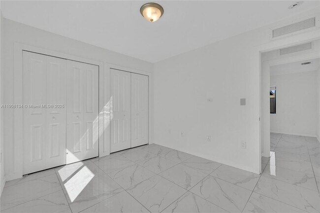 Building Photo - 2490 NW 44th St