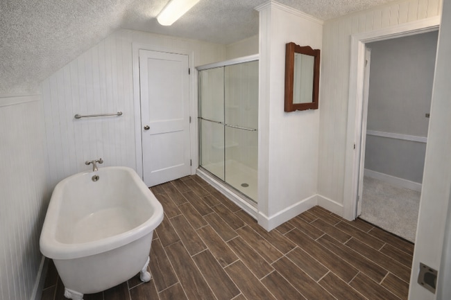 Building Photo - 1128 Ridge Rd