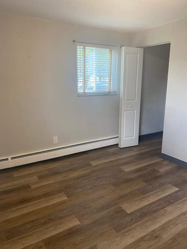 Building Photo - 3653 Mozart Ave