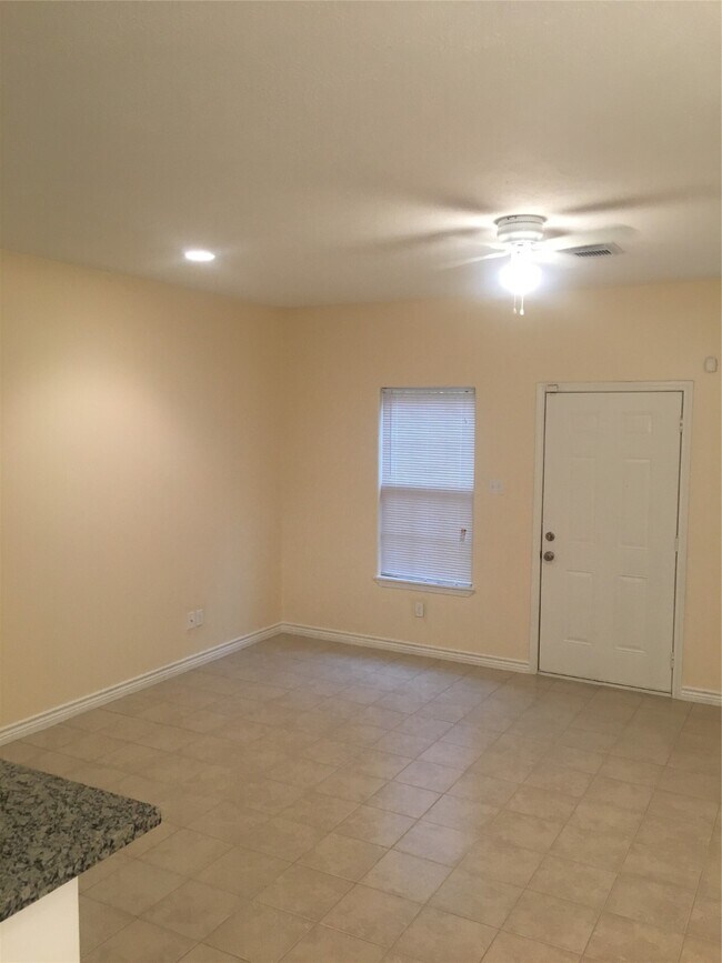 Building Photo - 10642 Logger Pines Trail