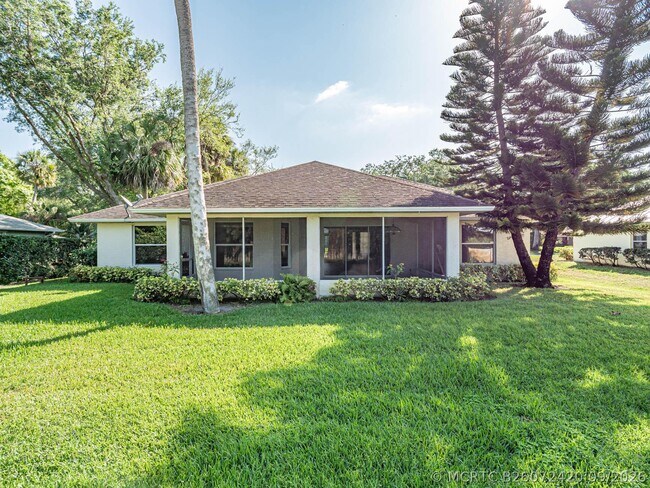 Building Photo - 141 39th Dr