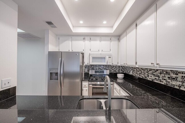 Building Photo - 7225 Shoup Ave