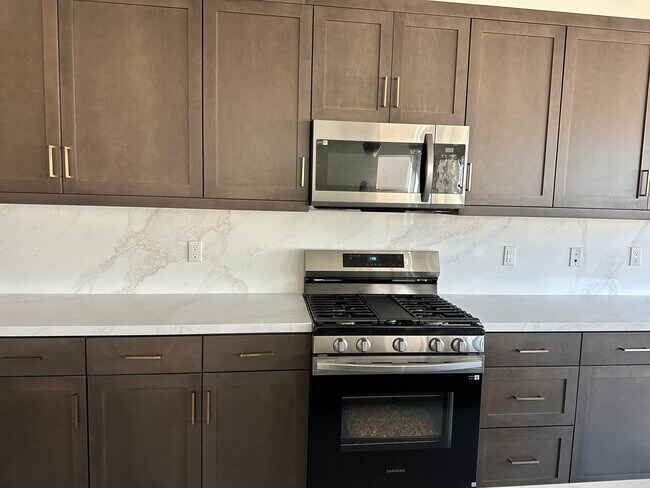 Building Photo - 74240 Becker St