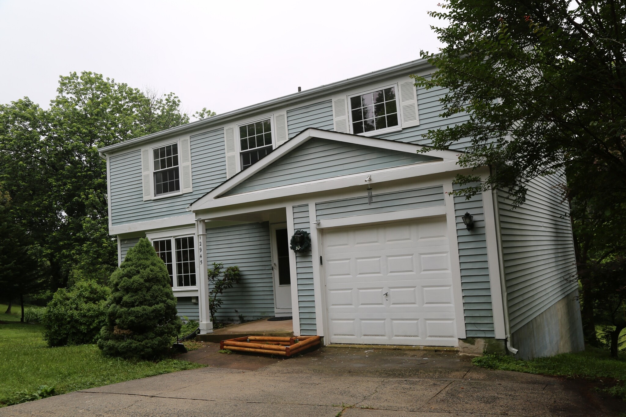 Building Photo - 12945 Pinecrest road