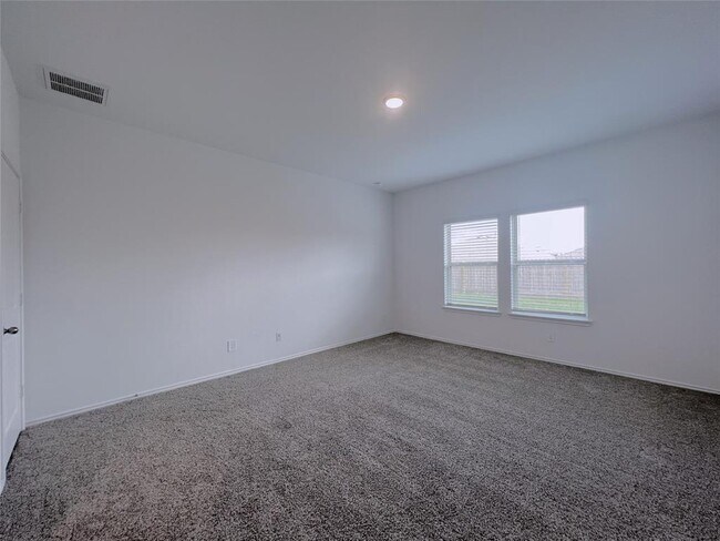 Building Photo - 14732 Hazel Br Dr