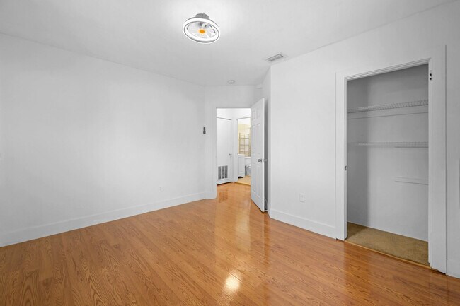 Building Photo - 1797 St