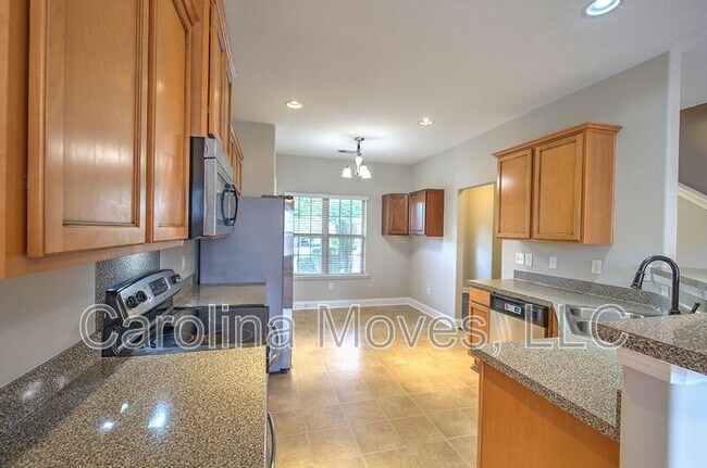 Building Photo - 836 Bayshore Ln
