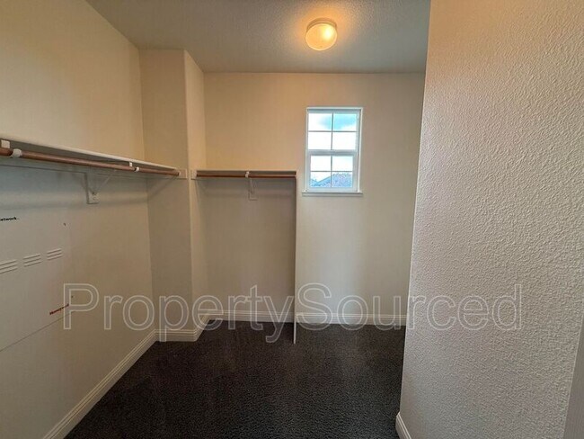 Building Photo - 17808 Daffodil Hill St