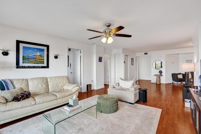 Building Photo - 1201 S Ocean Dr