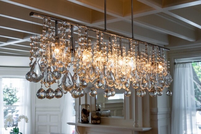 Building Photo - 2096 Pine St