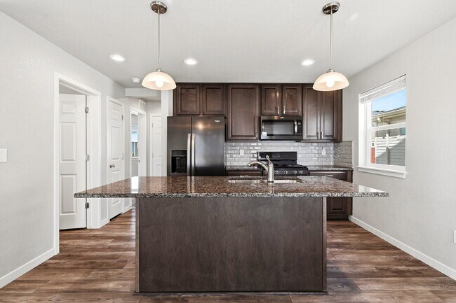 Building Photo - $2,245.95, 3 bed, 2.5 bath, located in Colorado Springs with a Balcony