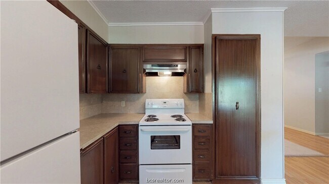 Building Photo - 4814 Afton Oaks Dr