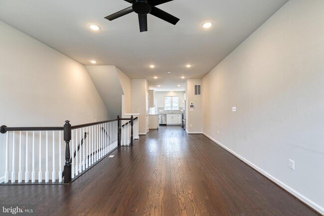 Building Photo - 2581 Debert Cir