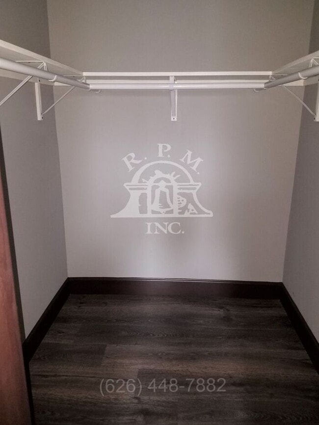 Building Photo - Spacious 1 Bedroom 1 Bathroom Duplex with Garage in Chino