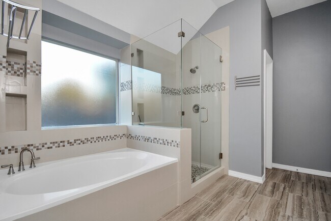 Building Photo - 20210 Black Canyon Dr