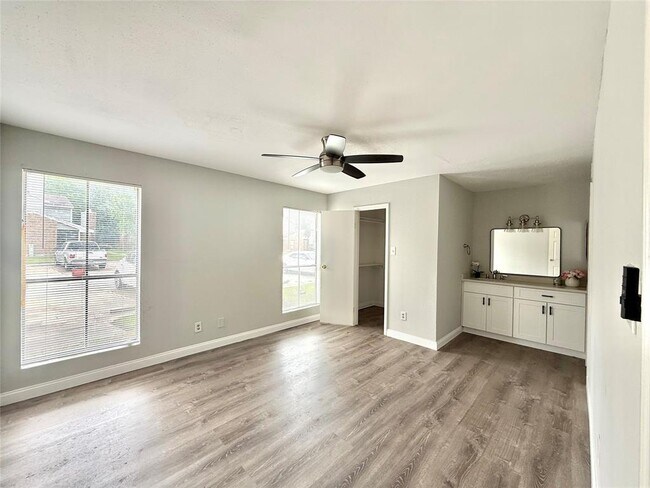 Building Photo - 7200 W T C Jester Blvd