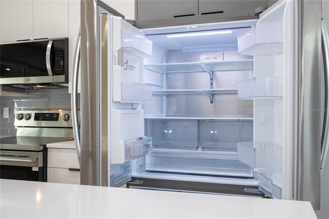 Building Photo - 70 McDill Dr