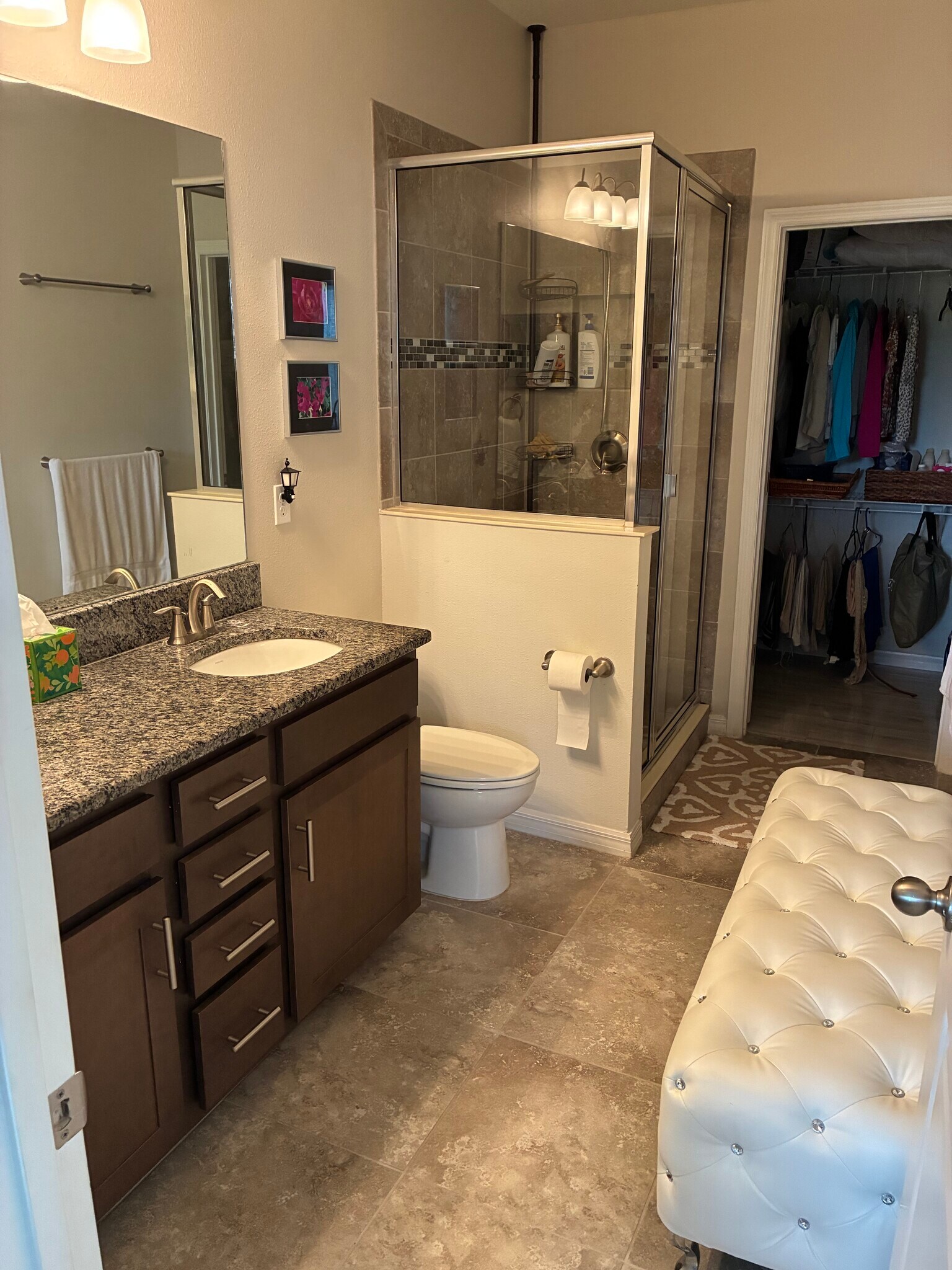 Building Photo - 8332 Enclave Way