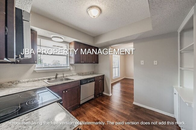Building Photo - 1755 Farleigh Ct