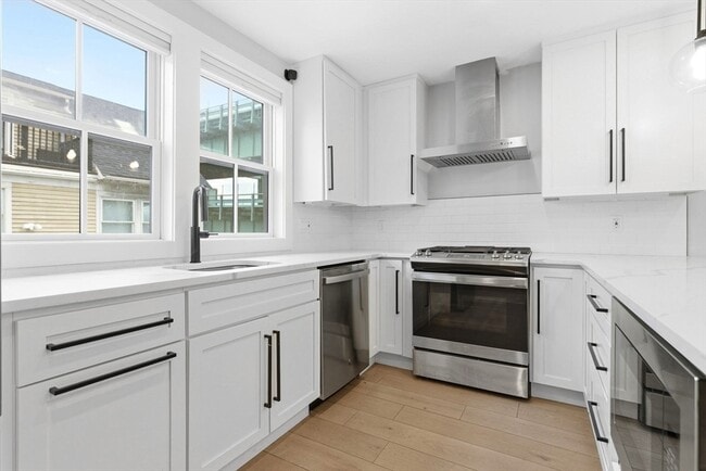 Building Photo - 78 Tremont St