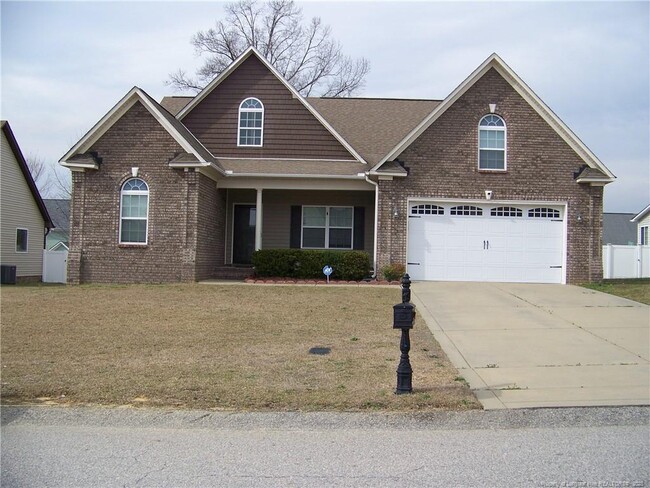 Primary Photo - 6012 Cornfield Ave