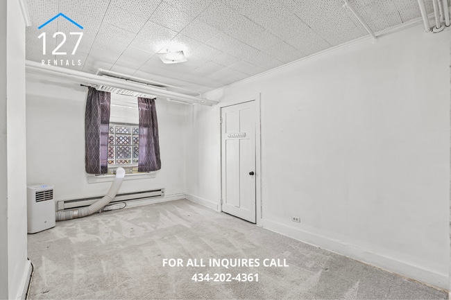 Building Photo - Cozy Lower Level Living with Patio!