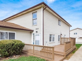 Building Photo - 2025 Burwell Dr