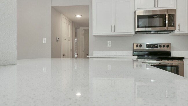 Building Photo - The Finley Downtown, Unit 213