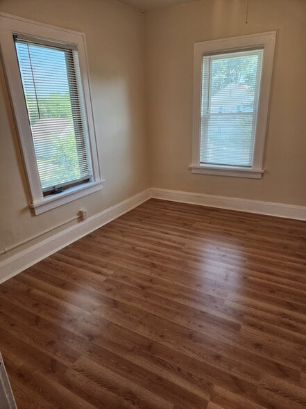 Bedroom - 2708 Penn Ave N