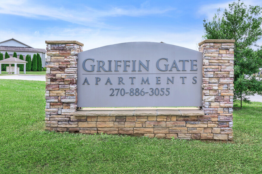 Building Photo - Griffin Gate Apartments