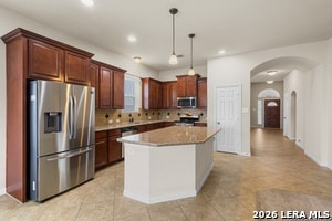 Building Photo - 25006 Elwell Point